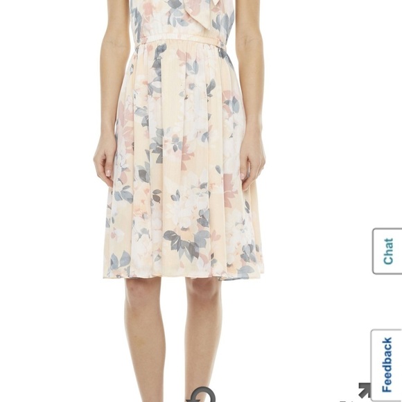 Dress - Picture 4 of 5